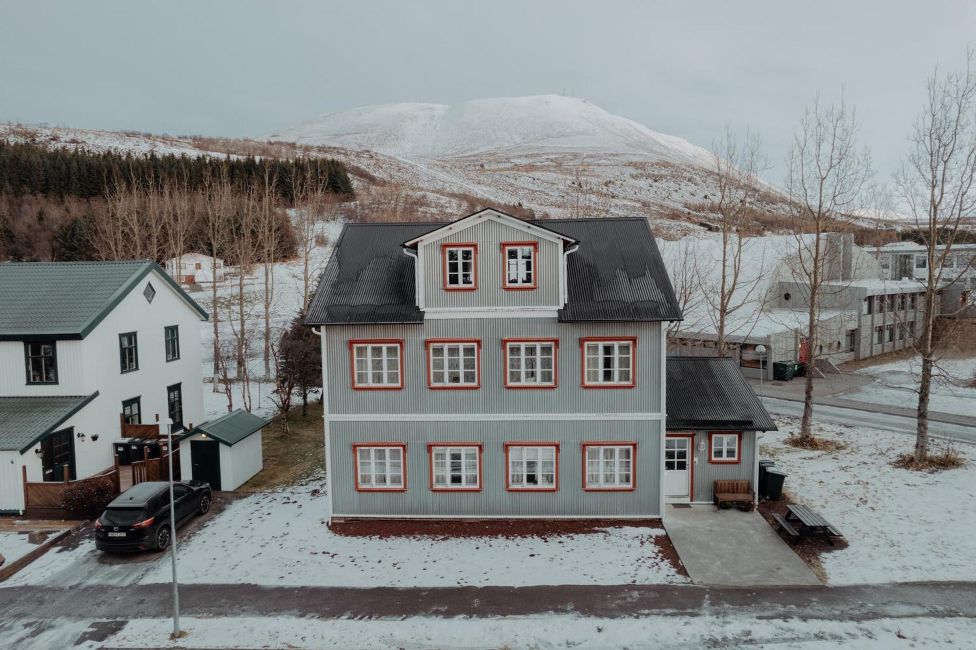 Gamli Skolinn Húsavík Extérieur photo